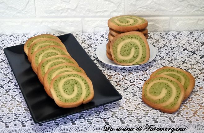 Biscotti Girandola alla Spirulina