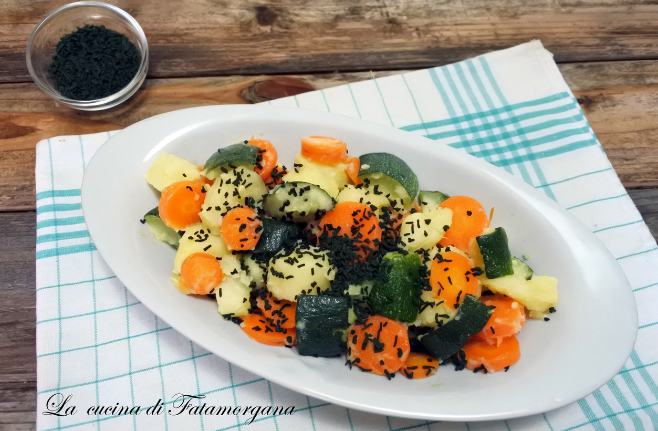 Insalata Tricolore con Spirulina