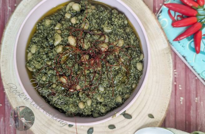 Zuppa cremosa di quinoa e fagioli con Spirulina