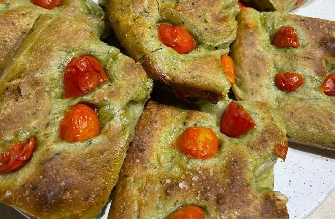 Focaccia con Spirulina